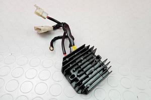 REGOLATORE TENSIONE KTM DUKE 390 2013 2016 DUKE390