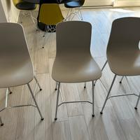 Vendi 3 Sgabelli Vitra Hal Color Avorio