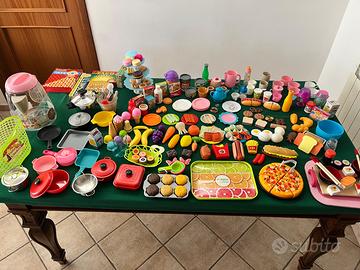 Tanti giochi e accessori cucina bambini