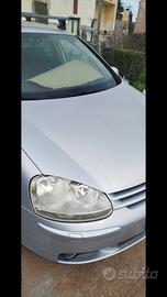 Golf 5  102000 km del  2009 TDI 140 CV 103 KW 