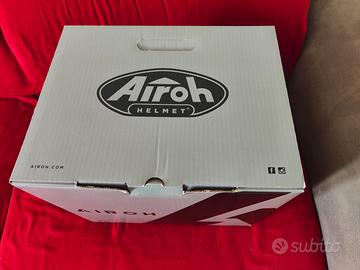 casco Airoh modulare con interfono