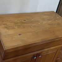 Madia credenza