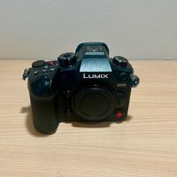 Panasonic Lumix GH6 + Leica 12-60mm + Accessori