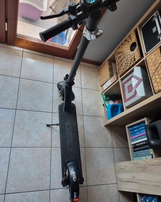 monopattino elettrico wayscral e1 