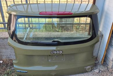 cofano posteriore Jeep renegade 