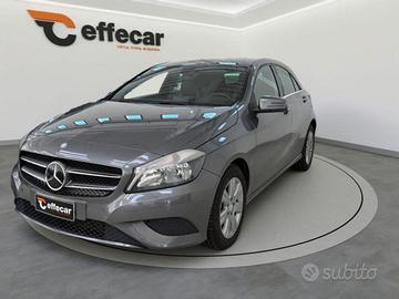 MERCEDES-BENZ A 180 Premium