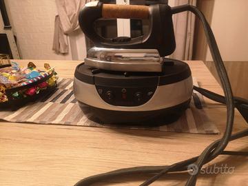 Ferro da stiro a vapore SINGER