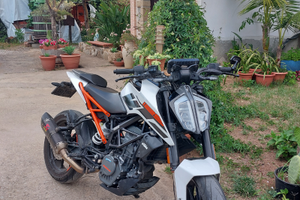 Ktm duke 125