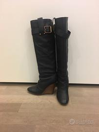 Stivale Chloè in pelle nera con zeppa