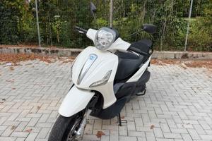 Piaggio Beverly 125cc