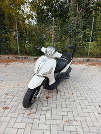 Piaggio Beverly 125cc