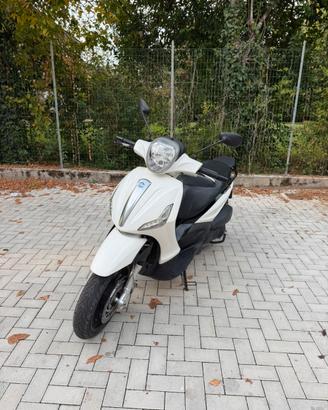 Piaggio Beverly 125cc
