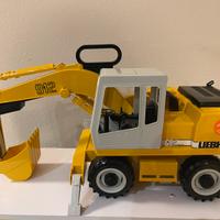 Escavatore giocattolo