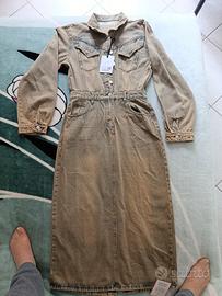 vestito in jeans nuovo con cartellino 