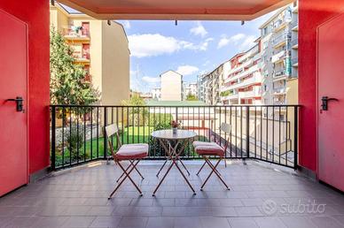 Appartamento di 42 m² con 1 locale e box auto a Mi