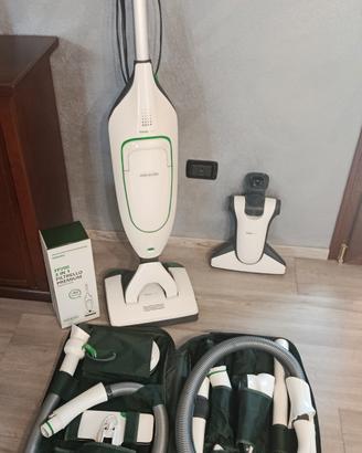 Folletto completo di tutti gli accessori 