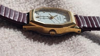 orologio Mondia modello Mistral placcato oro