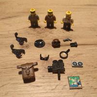 LEGO MINIFIGURES E ACCESSORI ADVENTURERS
