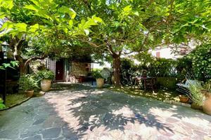 CASA SEMINDIPENDENTE A BARBERINO DI MUGELLO