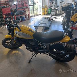 Ducati Scrambler Icon 803