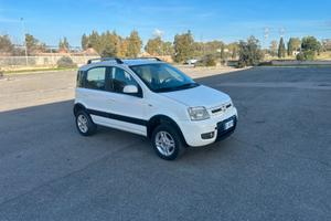 FIAT PANDA 1.3-MULTIJET 4x4 NEOPATENTATI