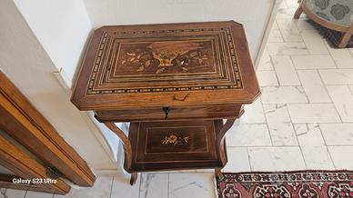 Tavolo d'epoca - antiquariato 