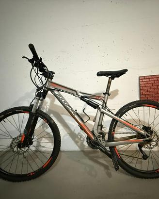 Bicicletta Rockrider 9.1