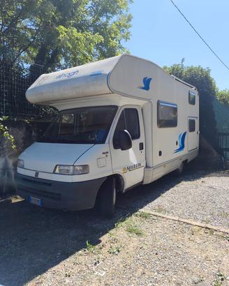 camper  Elnagh Merlin 640 2.8  jtd del 2002