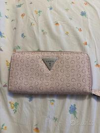 Portafoglio Guess Saffiano Triangle (Rosa)