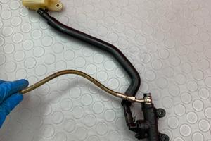 POMPA POSTERIORE HONDA CBR 600 RR 2005 2006 600RR