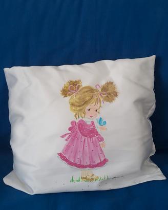 Cuscino dipinto a mano per cameretta bimba
