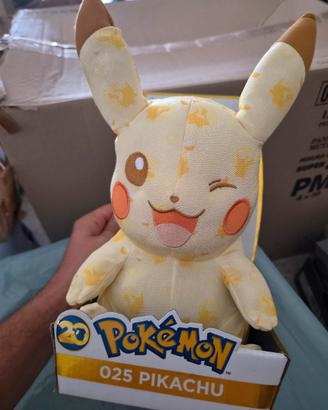 Peluche Pikachu 20° Anniversario Edizione Limitata