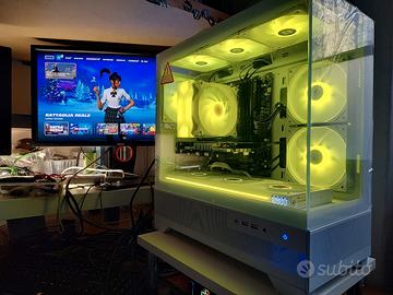Computer da Gaming PC fisso con Windows 11