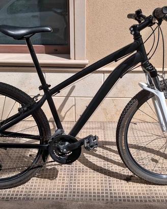 Bici MTB Rockrider con ruote 27,5 taglia M