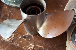 Elica in acciaio Revolution