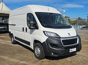 Peugeot Boxer hdi 140 cv l2h2 anno 2020