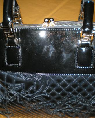 Borsa in vernice