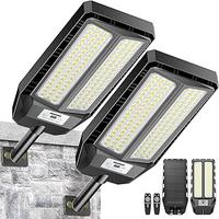 Confezione da 2 lampioni solari da 3000 W