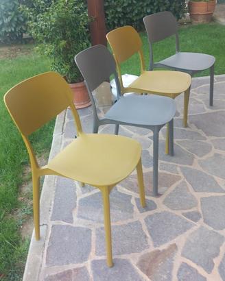 4 sedie per giardino o interni in polipropilene