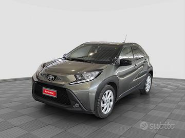 TOYOTA Aygo X Aygo X 1.0 VVT-i 72 CV 5 porte Tre