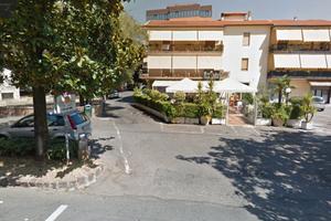 STANZE SINGOLE A DONNE AL CENTRO di COMMENDA