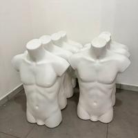 BUSTI MANICHINO UOMO – ESPOSIZIONE NEGOZIO