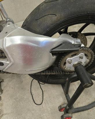forcellone modificato ducati 1098