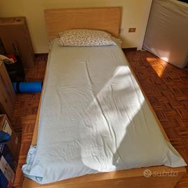 Letto singolo Malm ikea (betulla)