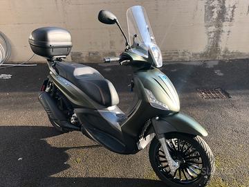 Piaggio Beverly 300