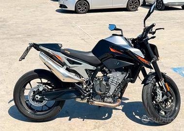 KTM 790 Duke 105 CV