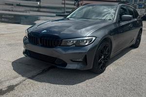 Bmw 330e Xdrive 2021