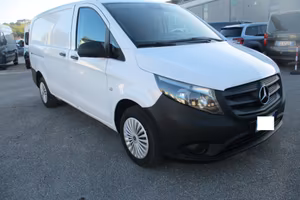 Mercedes Benz VITO van LONG 2.2 cdi 6m PASSO LUNGO