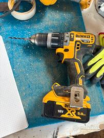 Trapano avvitatore DeWalt DCD796 XR 18V