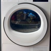 Asciugatrice smeg 9kg a++